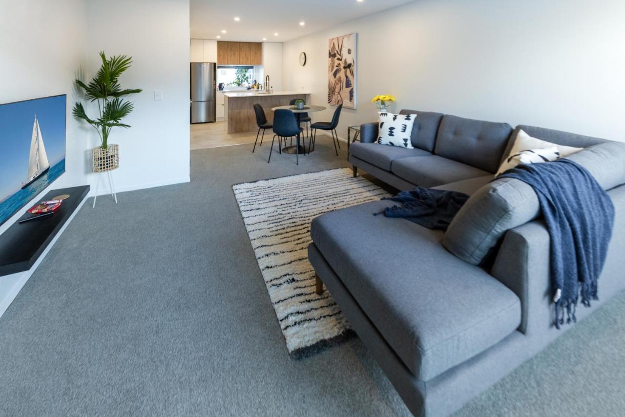 City Lights Retreat With Carpark 2 Bed 2 Bath Christchurch Dış mekan fotoğraf